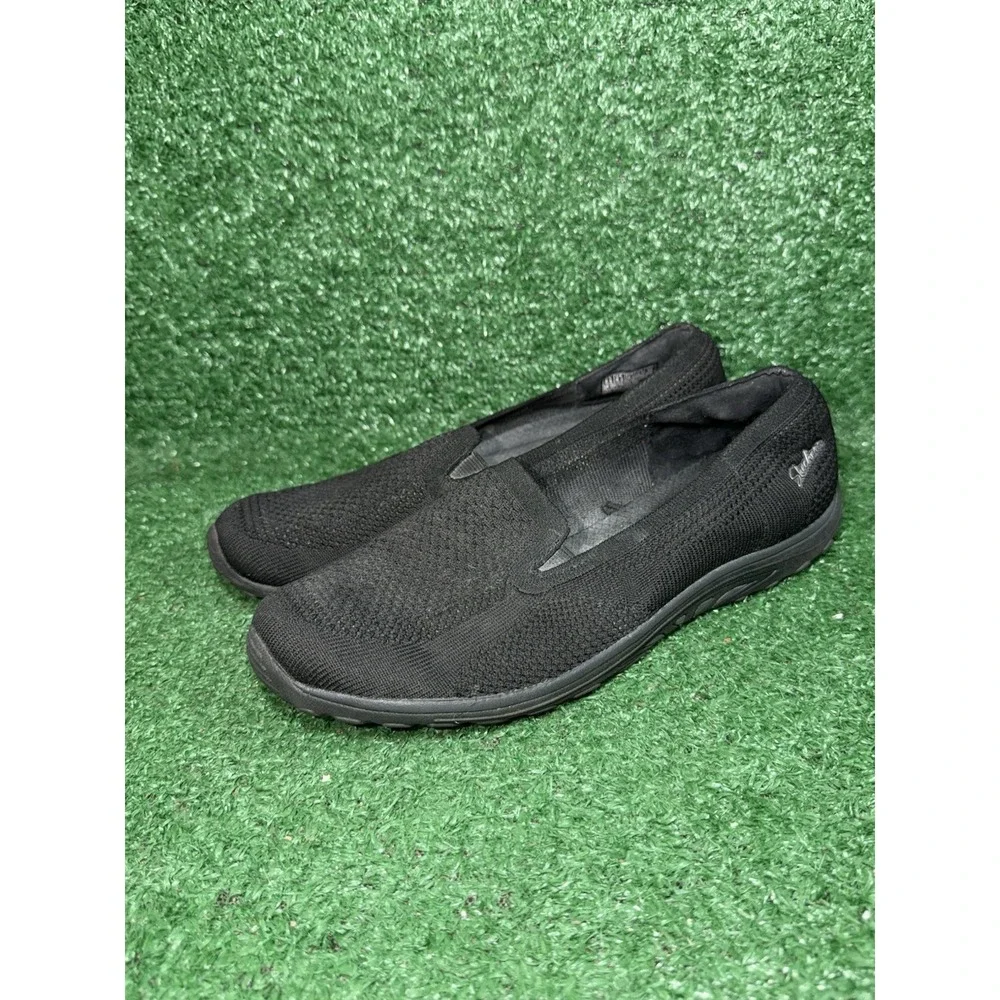 Skechers shoes black