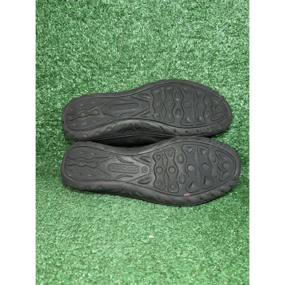 Skechers shoes black