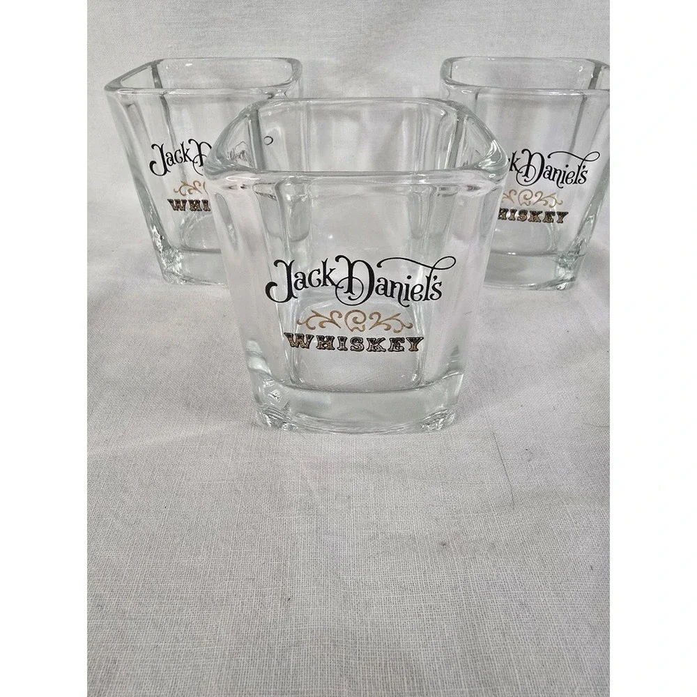 Jack Daniels Whiskey Square Shot Glasses‎ Set of 3 Clear Heavy Base Barware