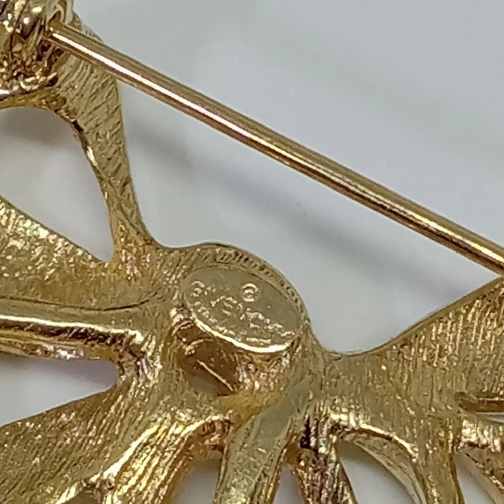 * vintage Givenchy gold tone ribbon bow pin brooch