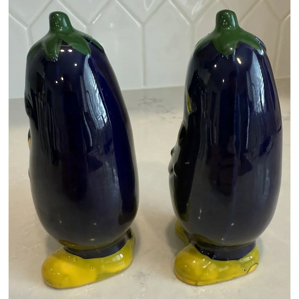 Vintage Eggplant Anthropomorphic Japan Salt And Pepper‎ Shaker Set