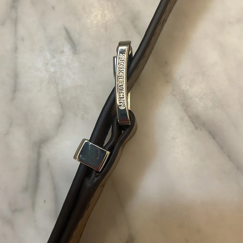 Michael Kors avra bag