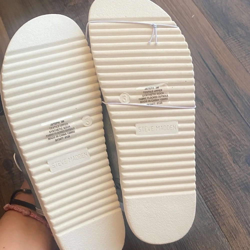 Steve Madden chic metallic