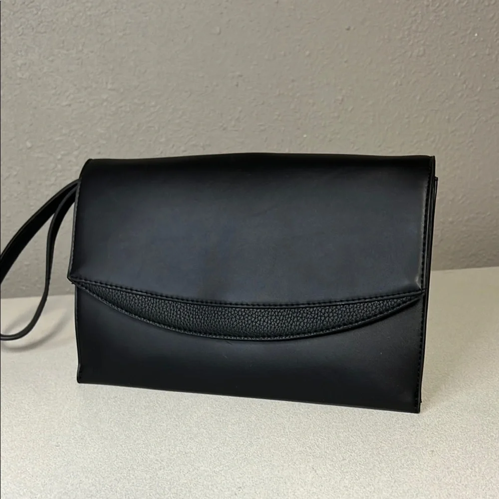 A New Day Sleek Black Clutch