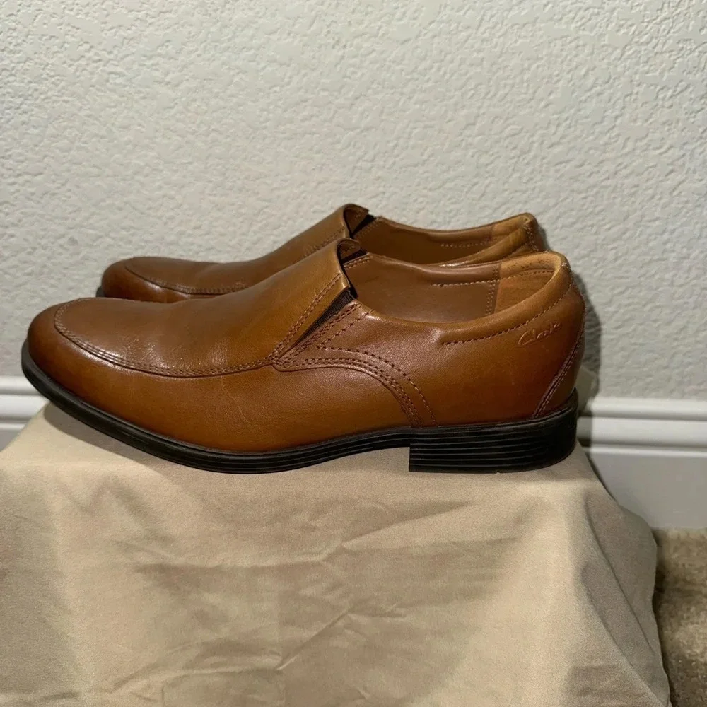 Clarks these minimum