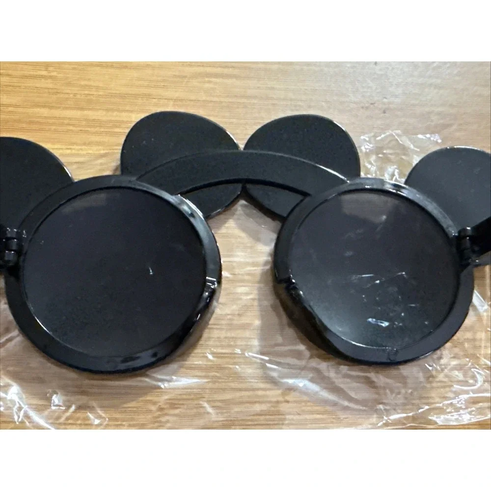 The Unbranded Brand these mouse