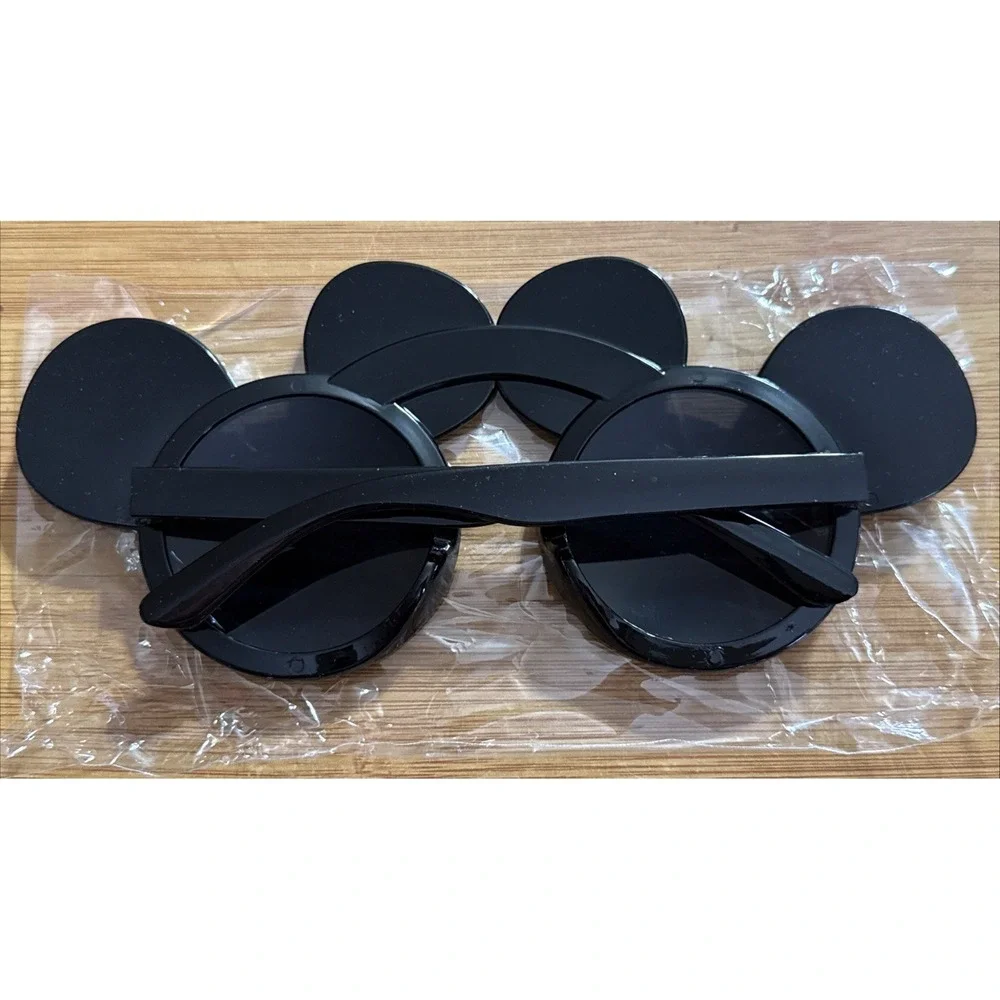 The Unbranded Brand these mouse