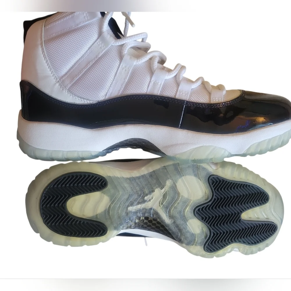 Jordan stylish sneakers