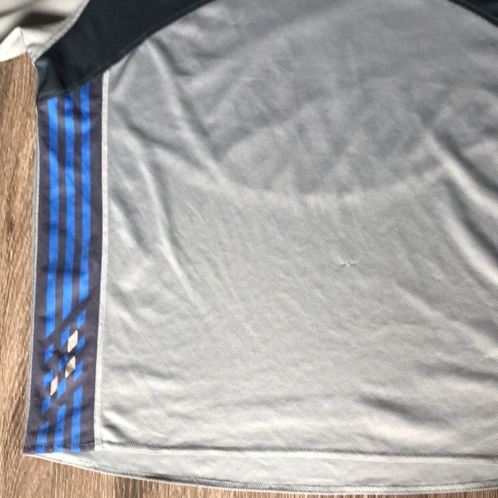 Vintage 2002 Adidas Shirt Jersey