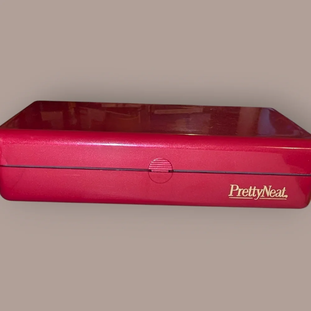 Vintage Red Pretty‎ Neat Portable Travel Jewelry Storage Box