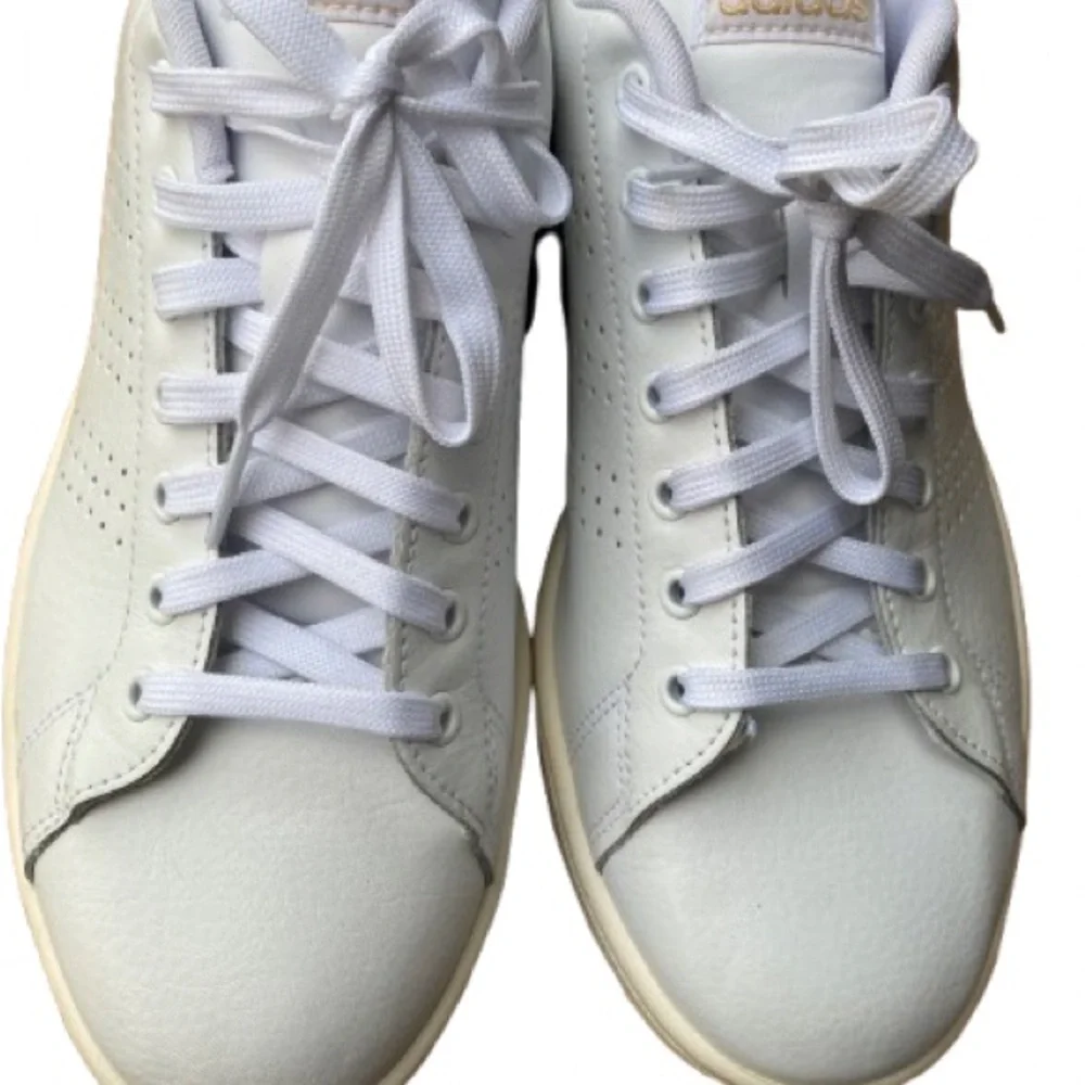adidas chic sneakers