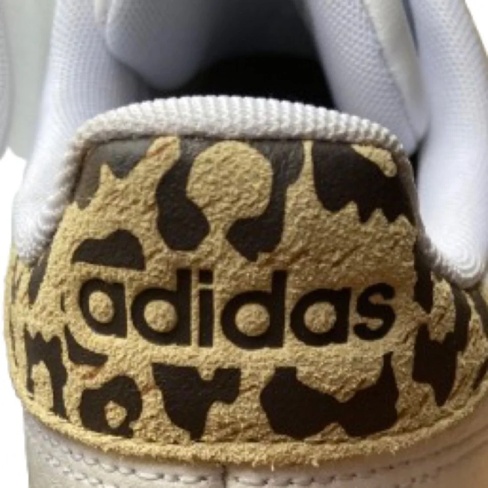 adidas chic sneakers