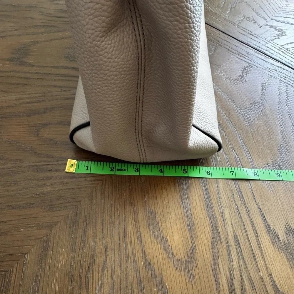 Kate Spade Charles Street Leather Tote