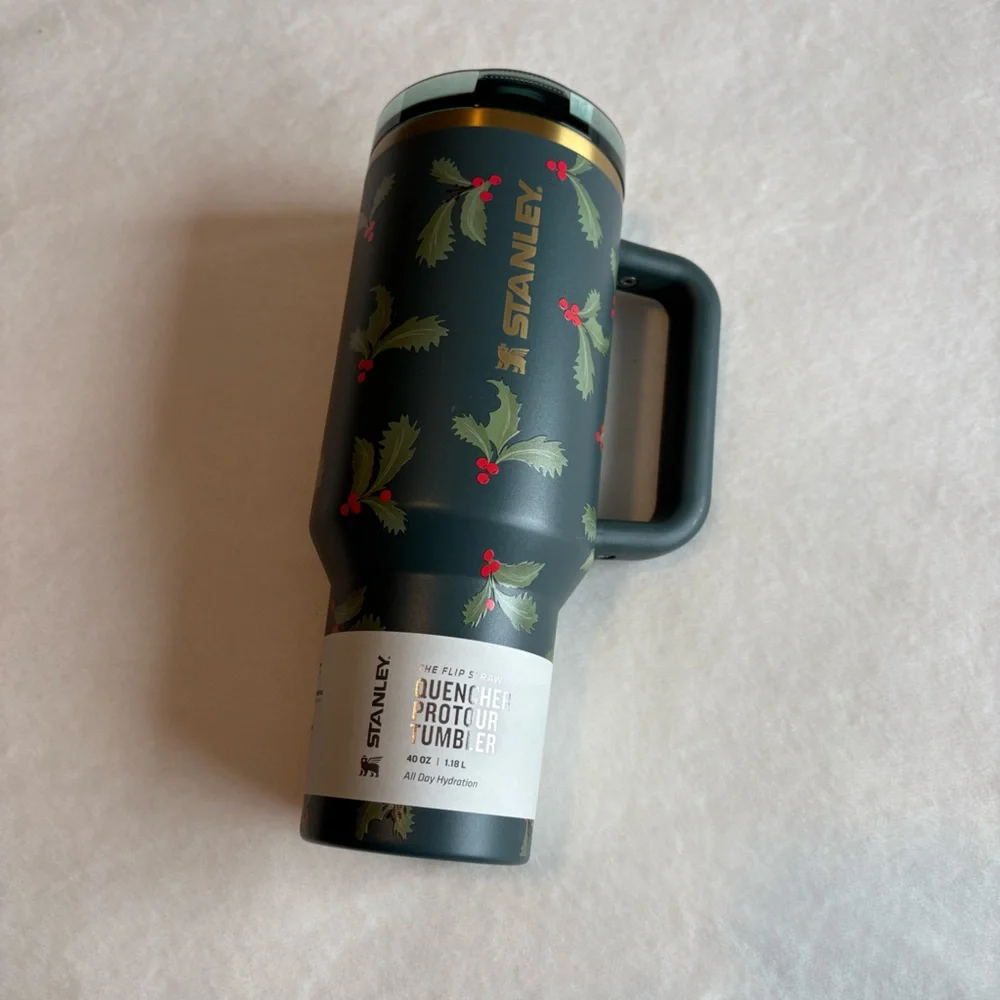 NWT Stanley Cheers & Cheer Quencher Flowstate Tumbler 40-Oz Holiday Botanical