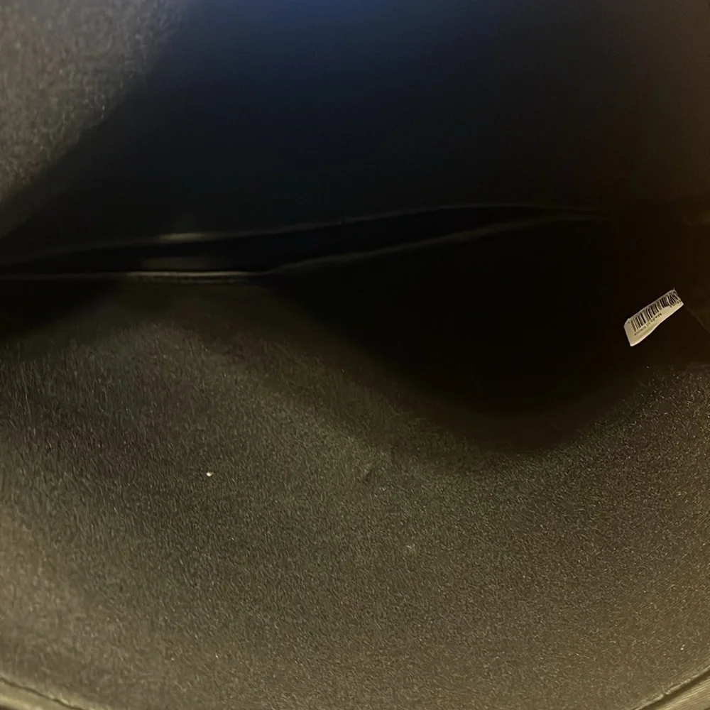 “Case Logic: Laptop Case”