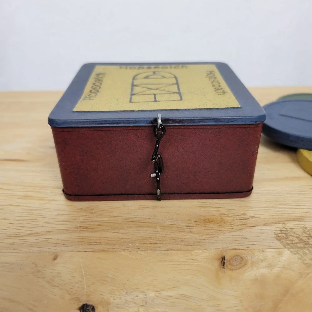 VTG Retro Hopscotch Game 4 Discs in Tin by Tender Heart Treasures