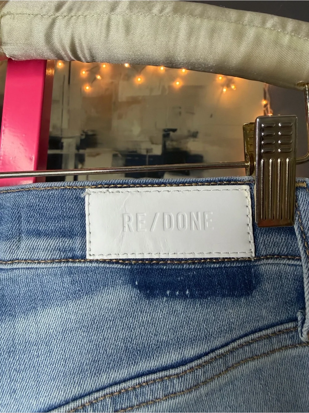RE/DONE Originals Mid Rise Wide Leg Crop Jeans Light Wash Size 24 🩷