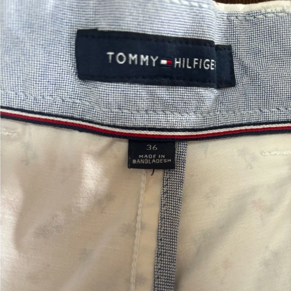 TOMMY HILFIGER MENS WHITE PALM TREE CHINO CASUAL GOLF ATHLEISURE SHORTS SZ 36