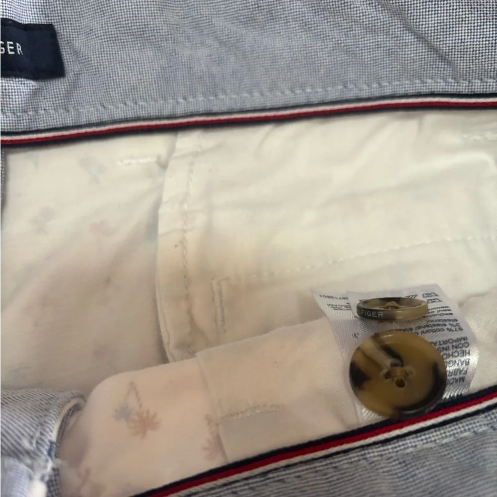 TOMMY HILFIGER MENS WHITE PALM TREE CHINO CASUAL GOLF ATHLEISURE SHORTS SZ 36