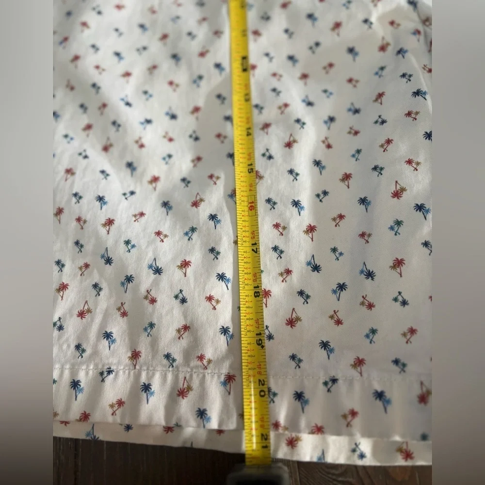 TOMMY HILFIGER MENS WHITE PALM TREE CHINO CASUAL GOLF ATHLEISURE SHORTS SZ 36