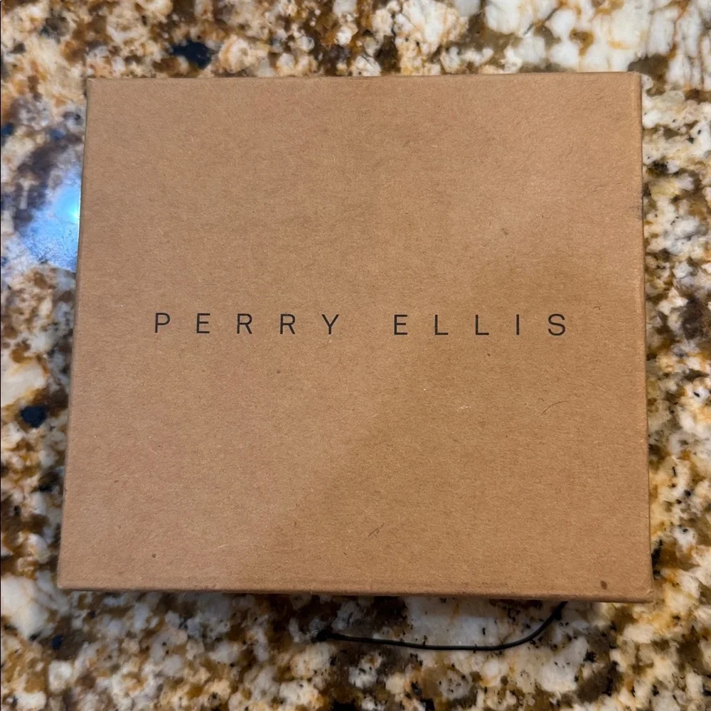 Perry Ellis all made