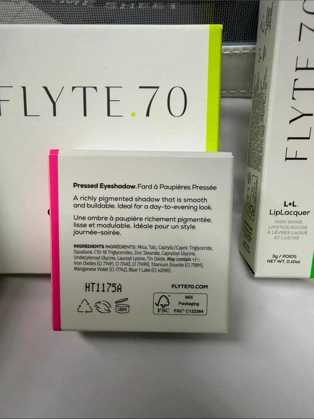 flyte 70 makeup set