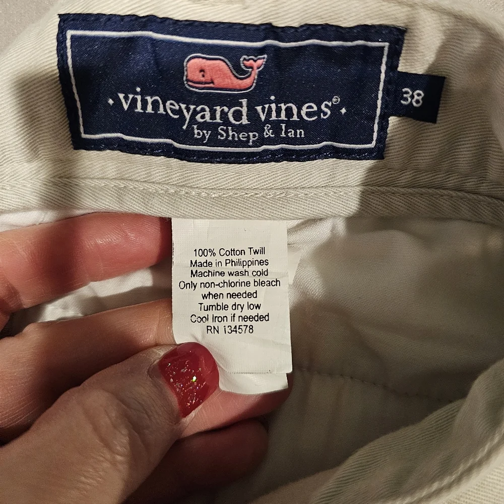 Vineyard Vines comfortable stylish