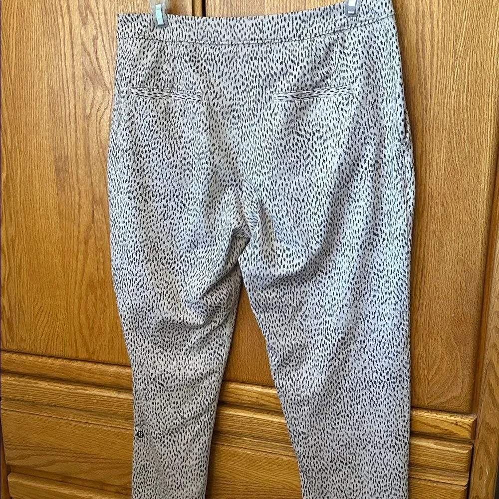 Lululemon Dottie dash Step Lively pants