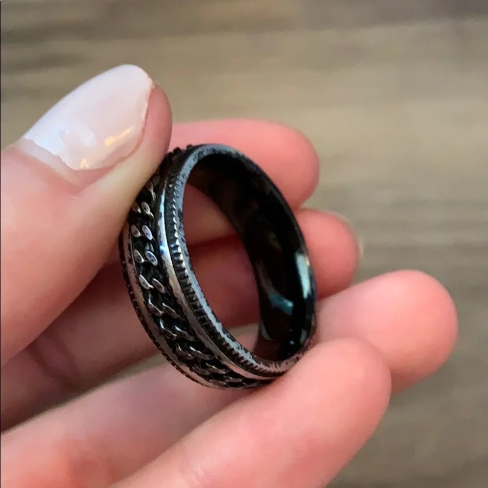 Men’s Black & Silver Chain Link Spinner Ring‎