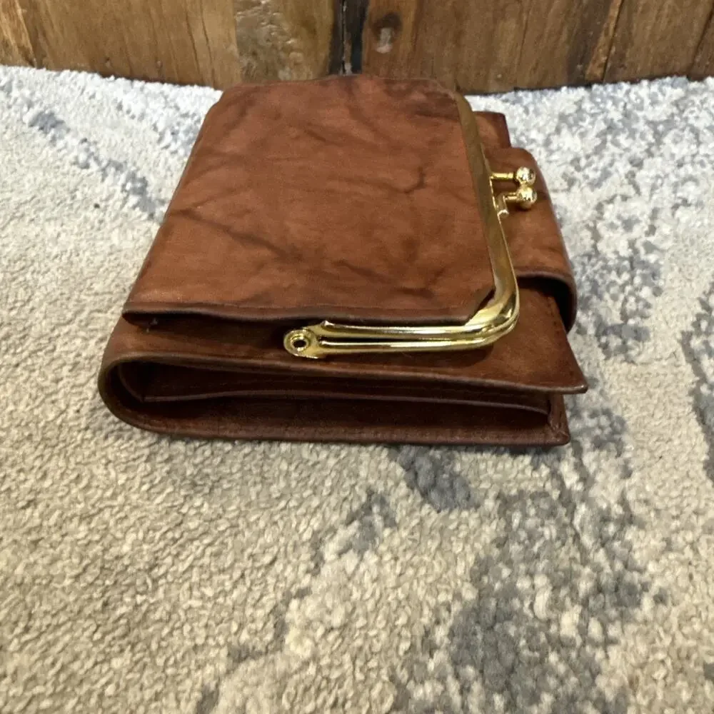 Vintage 80s Buxton Brown Marbled 100% Leather Floral Embossed Bifold Wallet