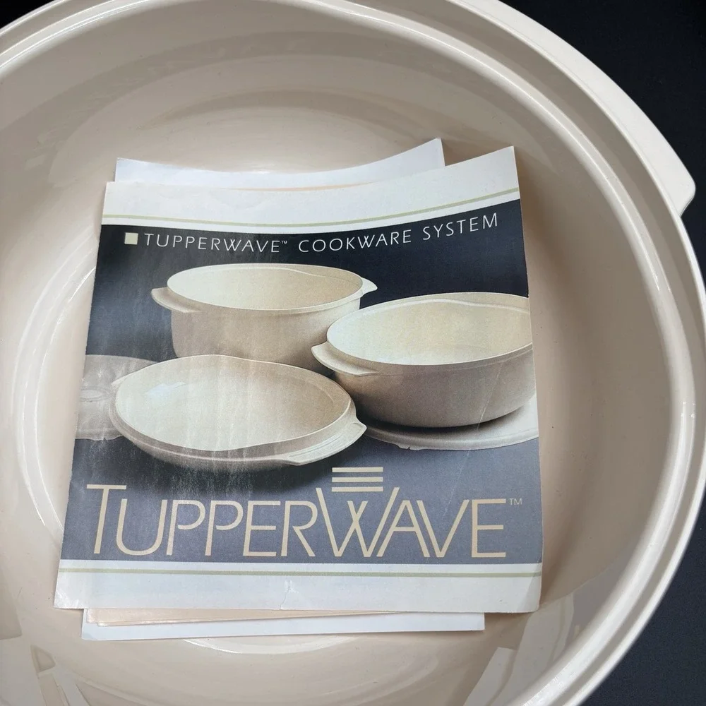 Tupperware this vintage
