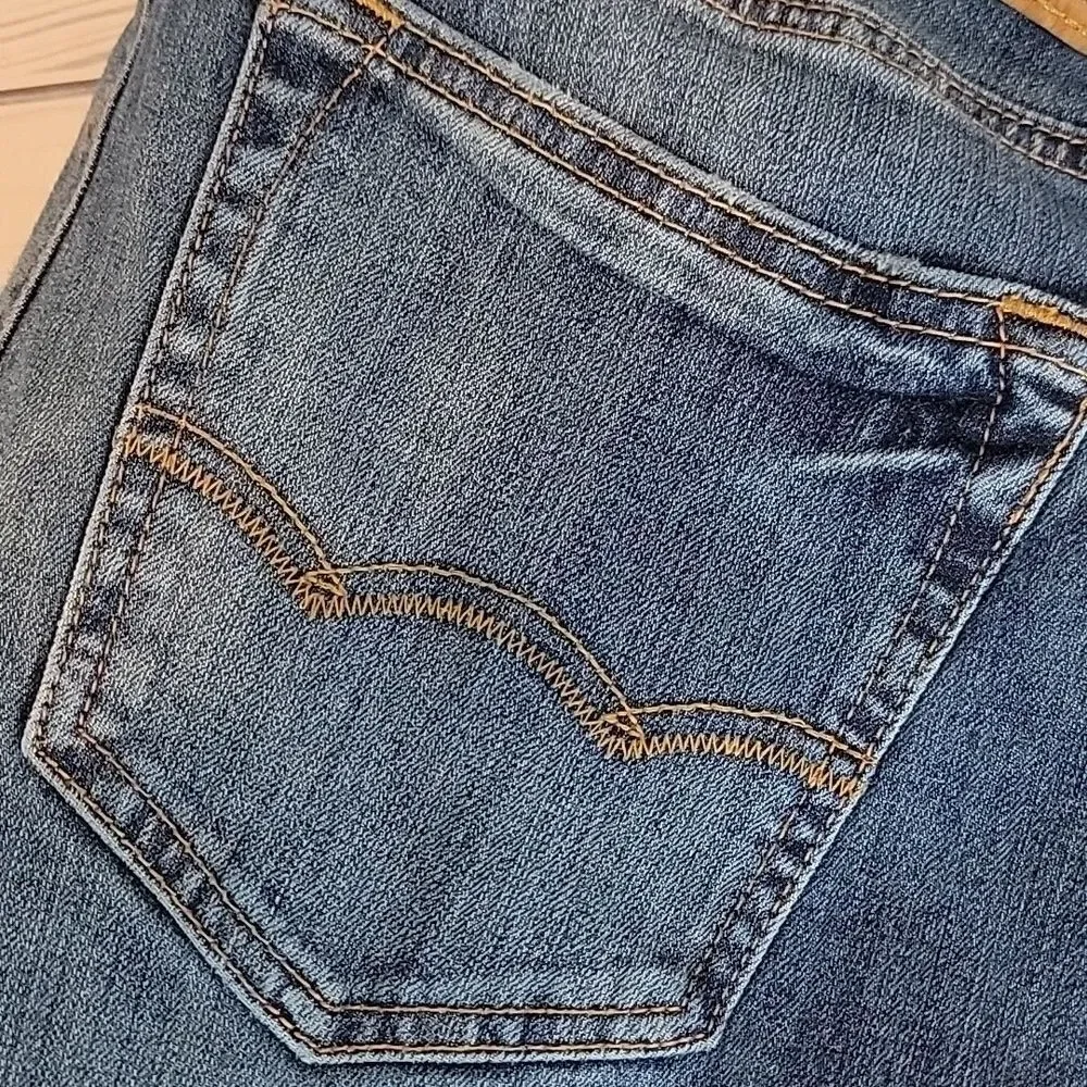 American Eagle Outfitters classic pocket