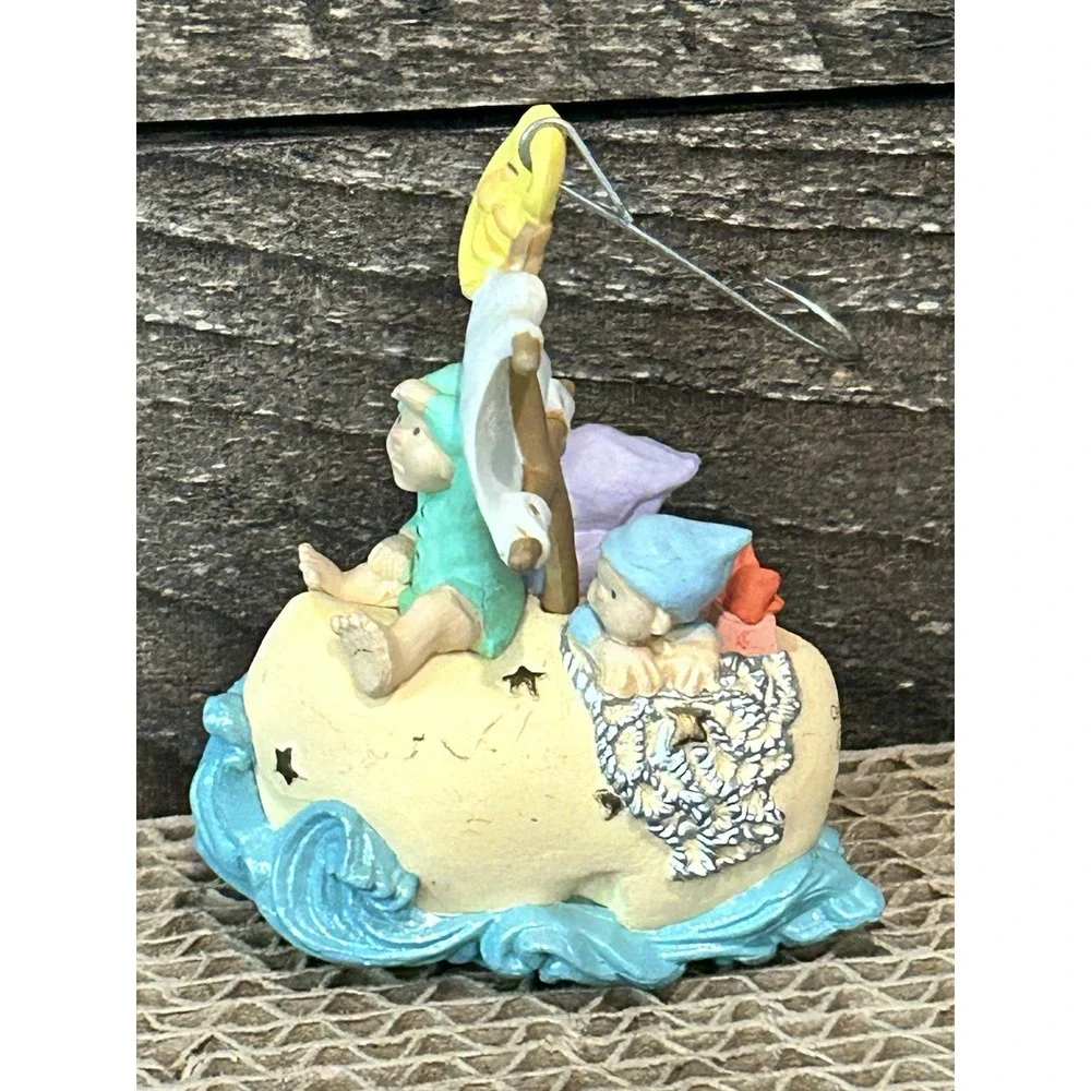 Wynken Blynken And Nod 1986 One Night They Sailed In Wood Shoe Hallmark Ornament
