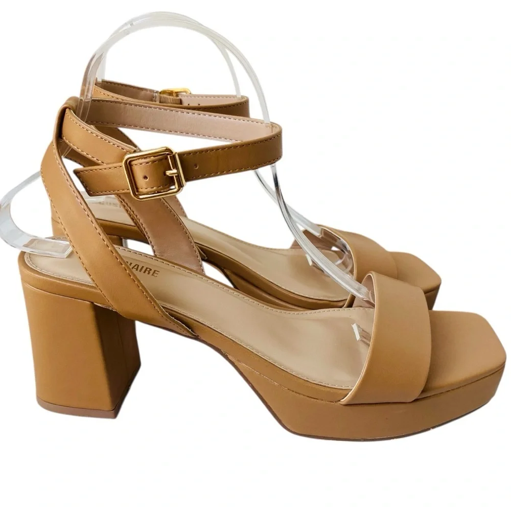 CUSHIONAIRE Cherry Platform Dress Sandals Nude Tan Women Size 8.5
