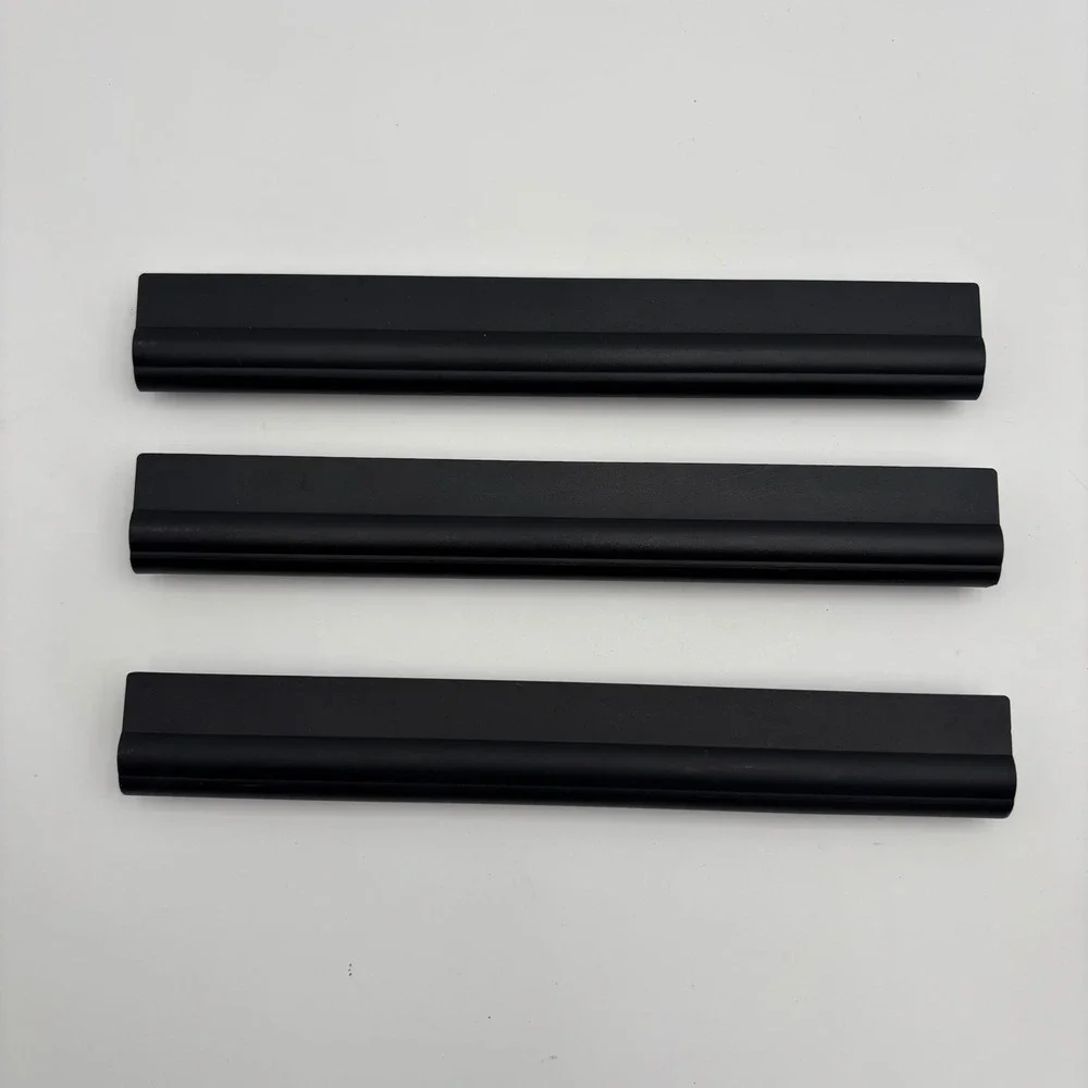 Dell Laptop Battery Lot of 3 OS Black Good M5Y1K 40Wh 14.8V Li-ion Untested