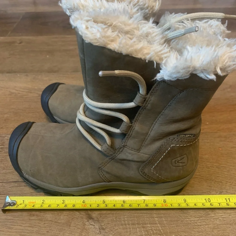 Keen cozy durable