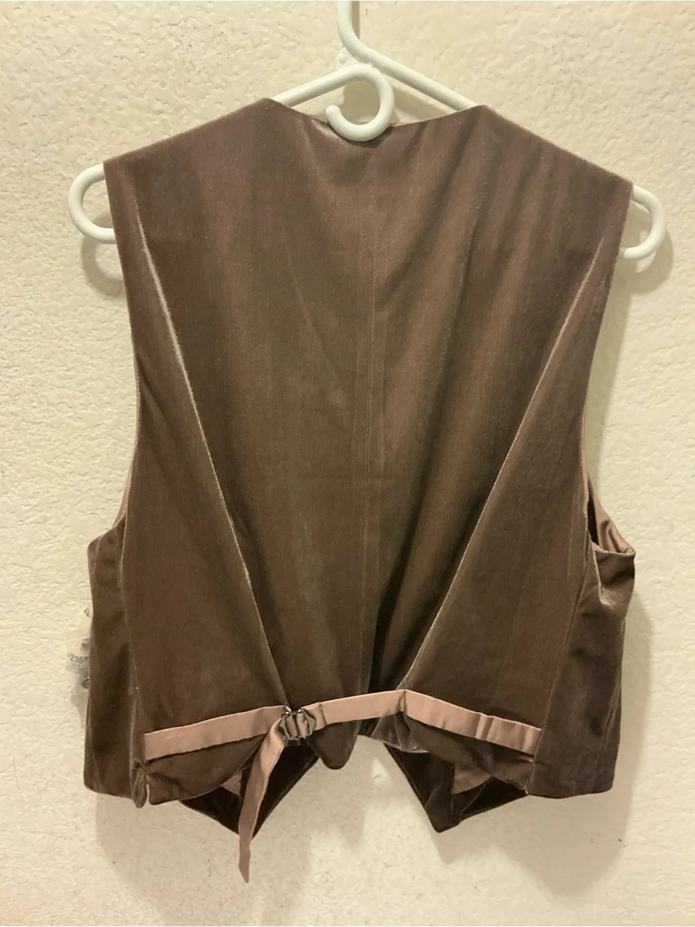 NWT Tasha Polizzi Blush-Taupe Satin-Look Larkin Vest size L