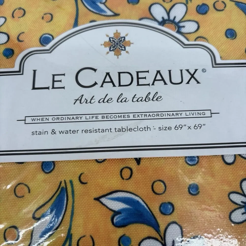 Le Cadeaux Benidorm Tablecloth 69x69