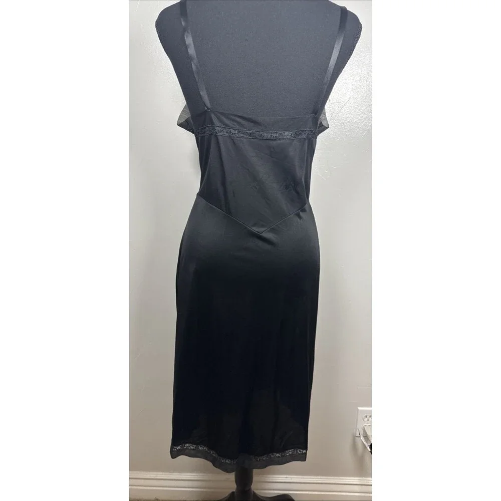 Shadowline black slip