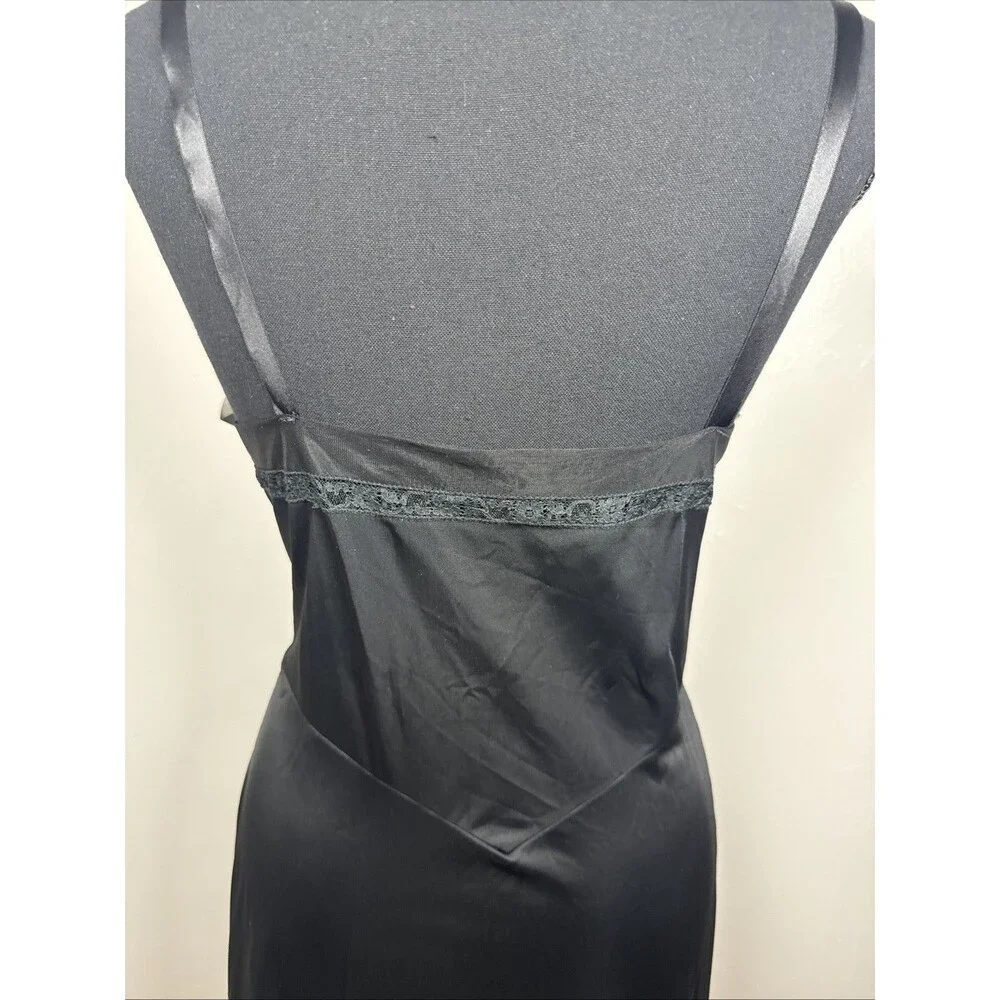 Shadowline black slip