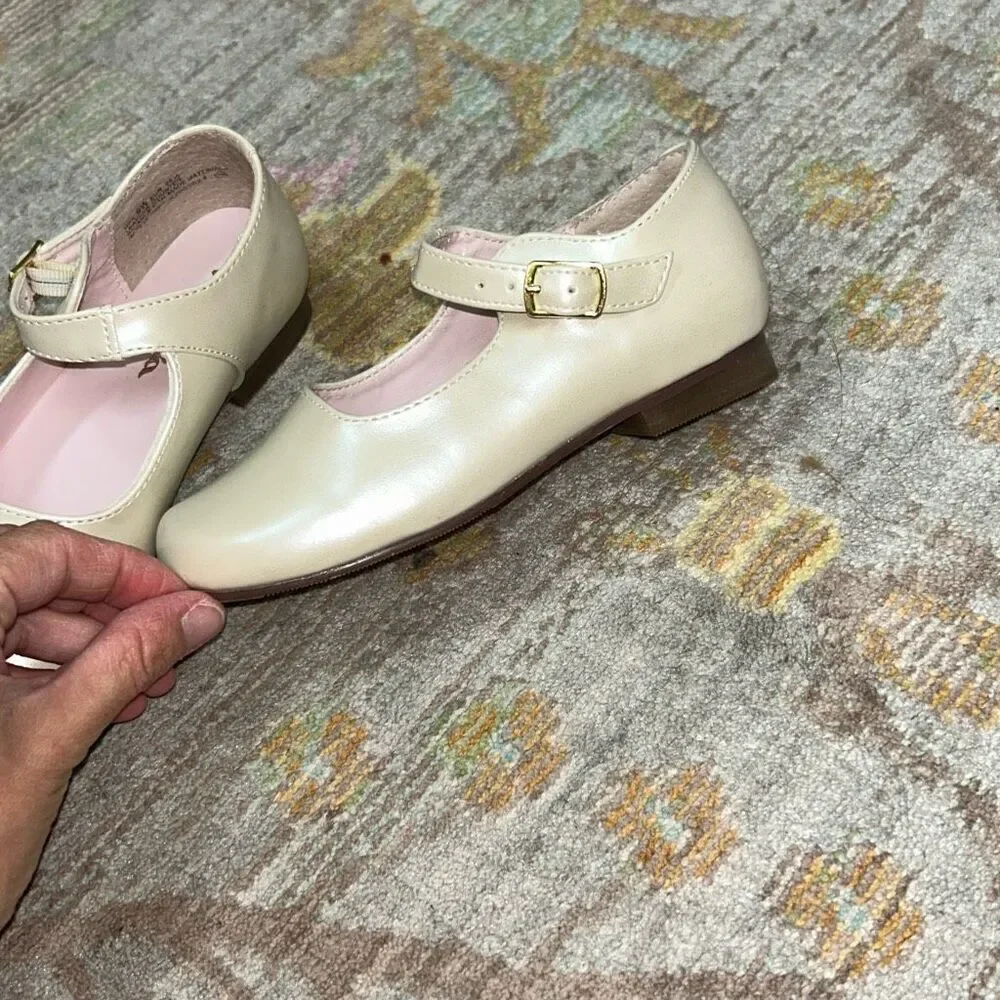 Nina pearl white Mary Jane sz 9w