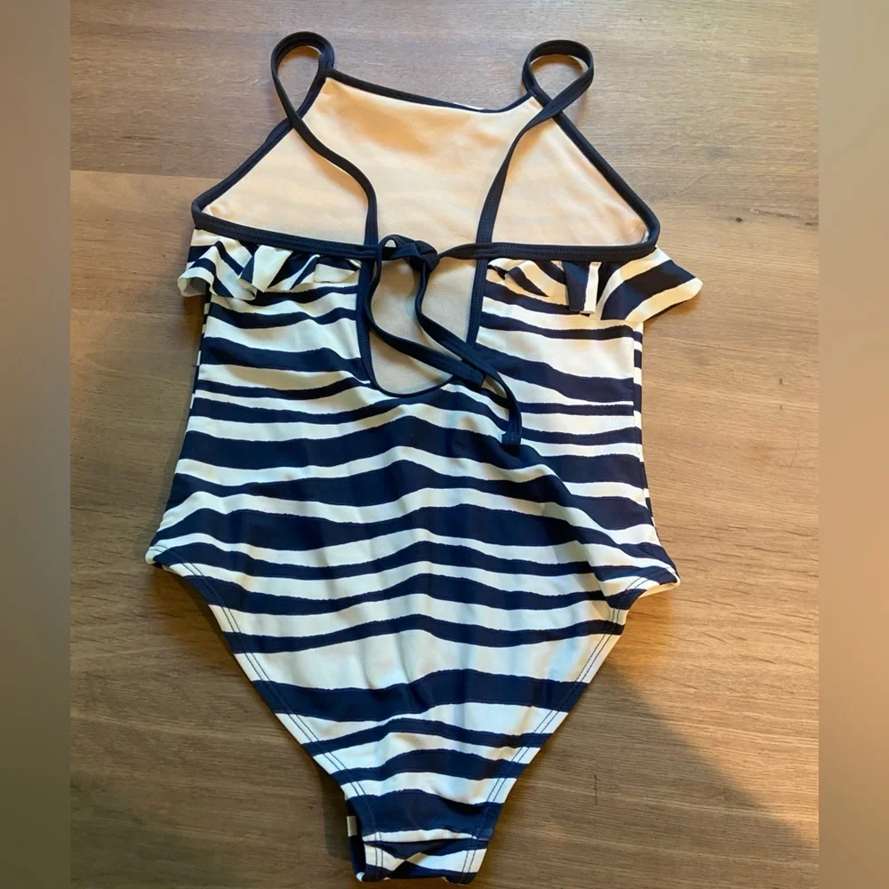 Tea Collection Swimsuit and Rashguard 🩱