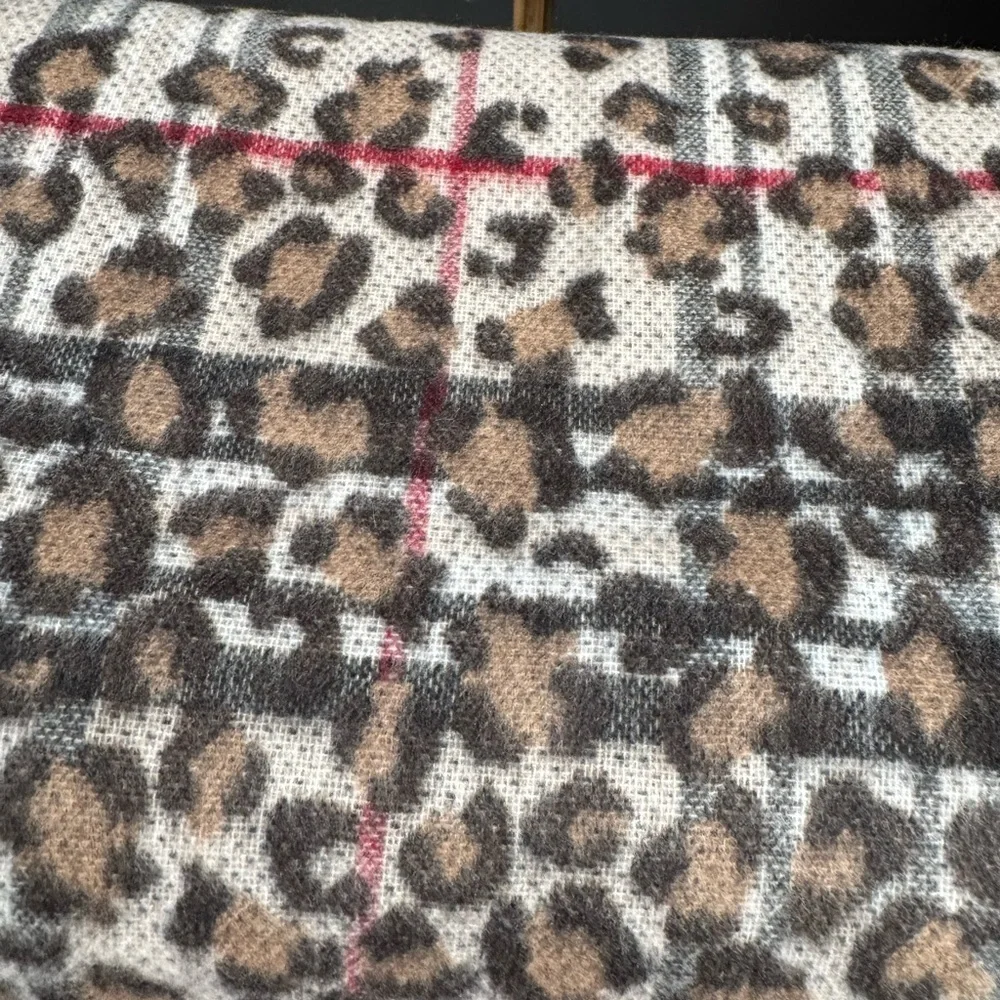 Cashmink elegant leopard