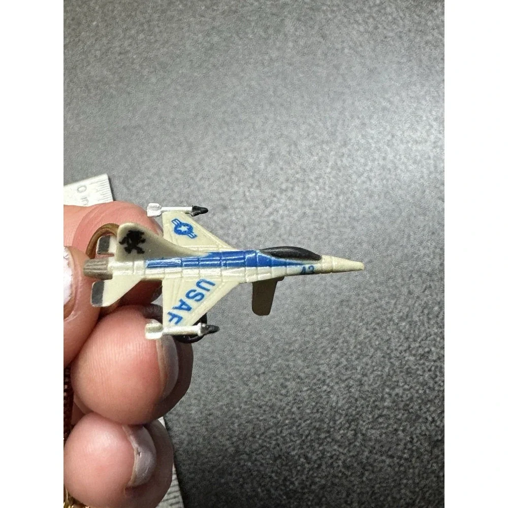 USAF Fighter Jet Airplane Keychain New Vintage Die Cast Mini Aircraft Gold Tone