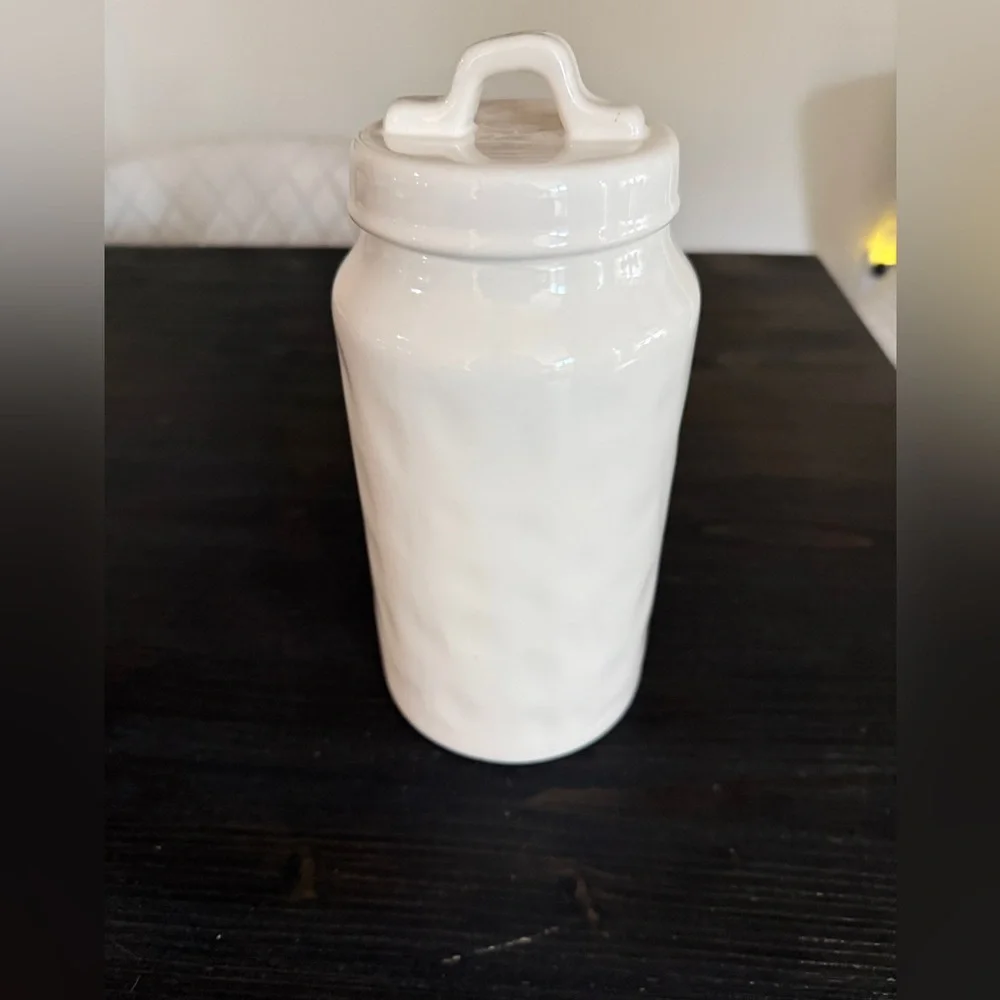 Rae Dunn WOOF Ceramic Pet Dog Treats Canister W/Lid White By Magenta