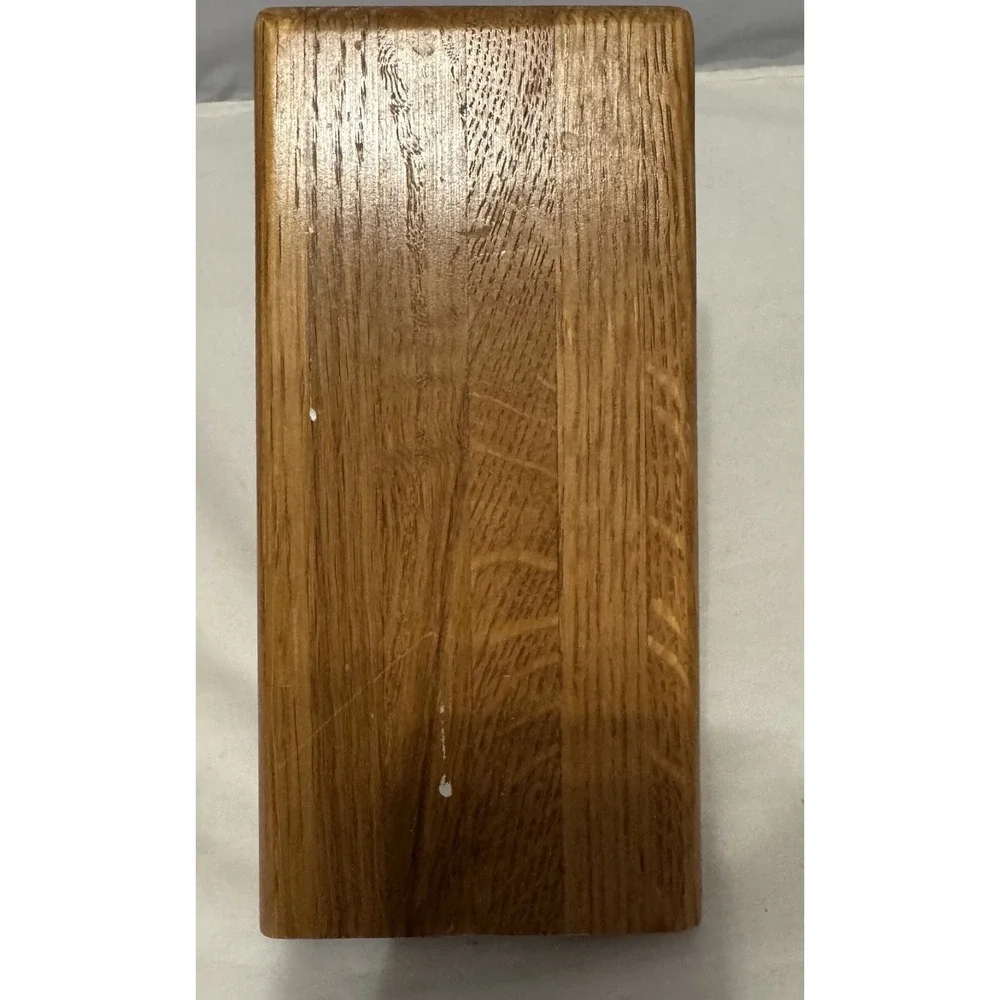 CUTCO 8 Slot‎ Knife Block Honey Oak Wood Includes 4 Steak Knife Slots