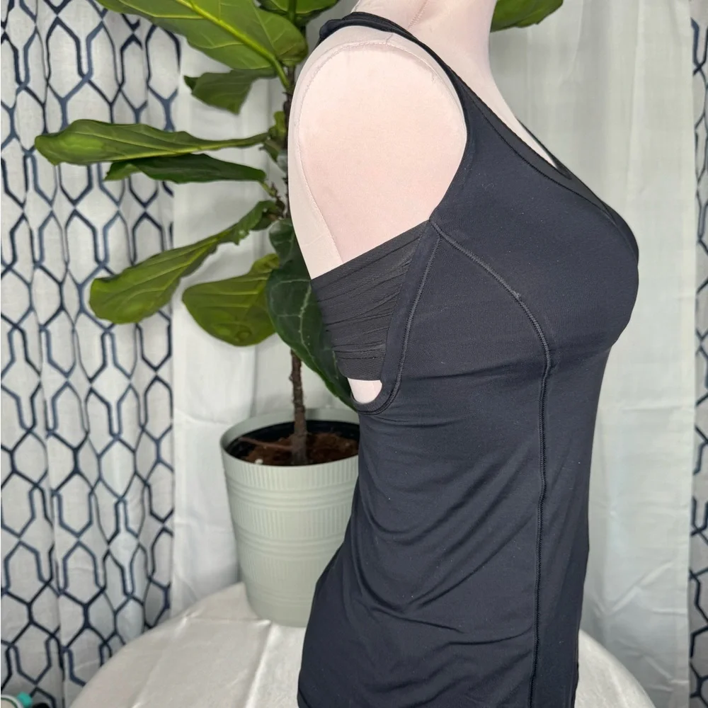 Lululemon Black Sleeveless Tank Top