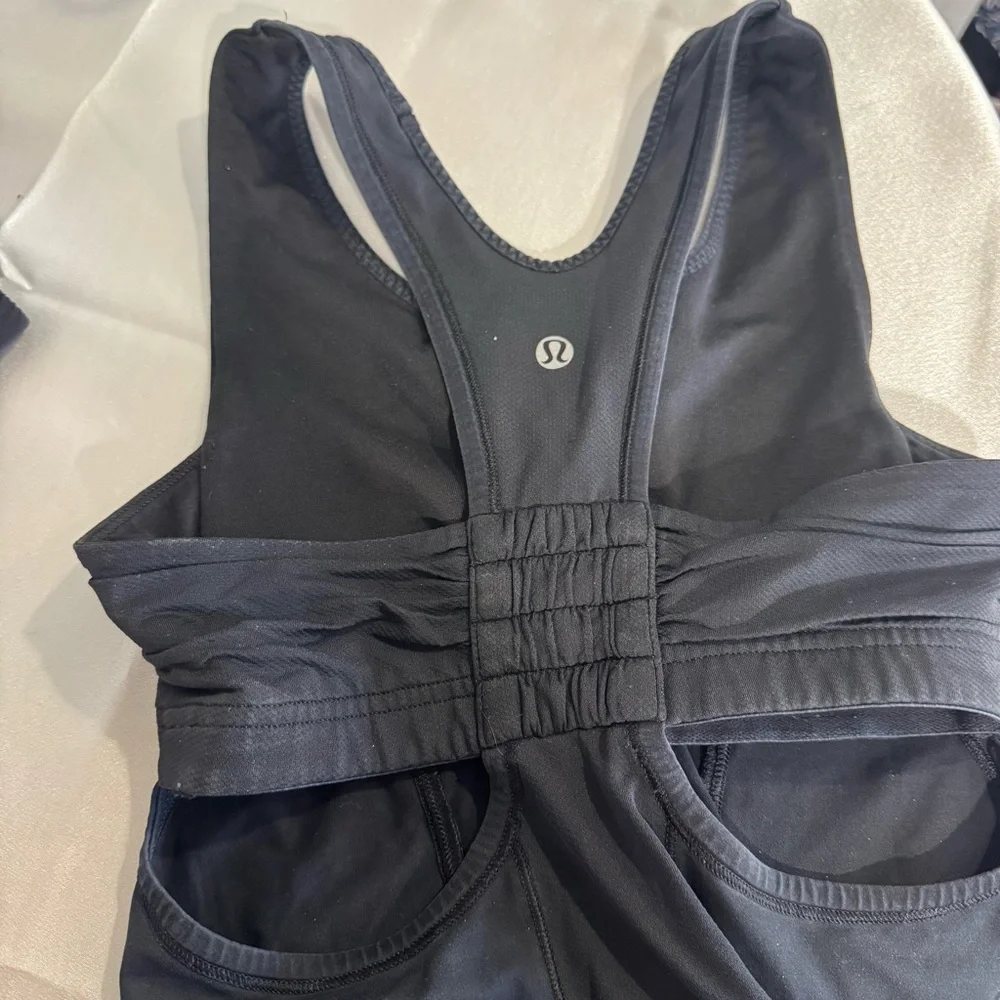 Lululemon Black Sleeveless Tank Top