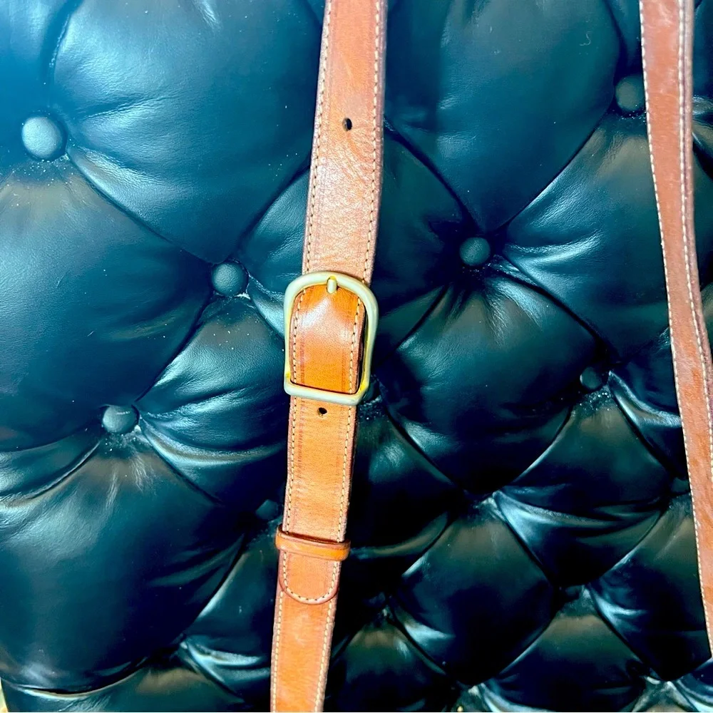 Celine excellent adjustable