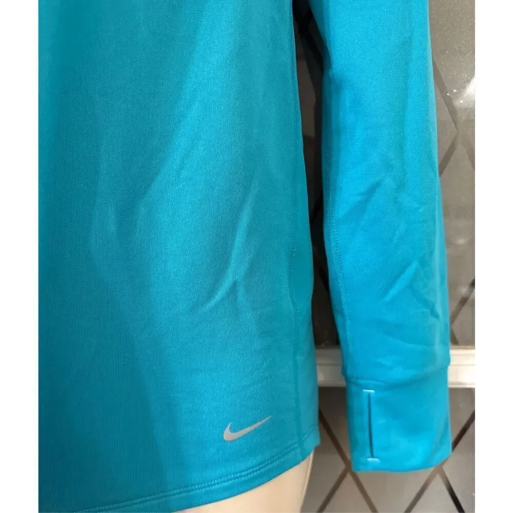 Nike women’s relay